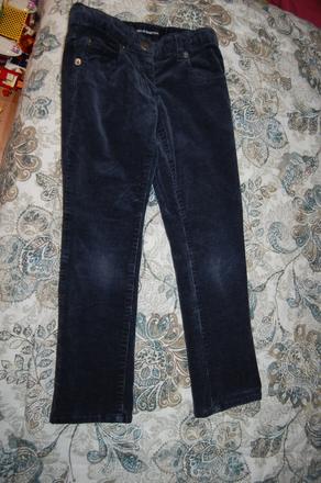 Kordové nohavice na 4 až 5 rokov., benetton,110