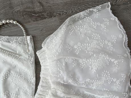 Suprava na oslavy, 134