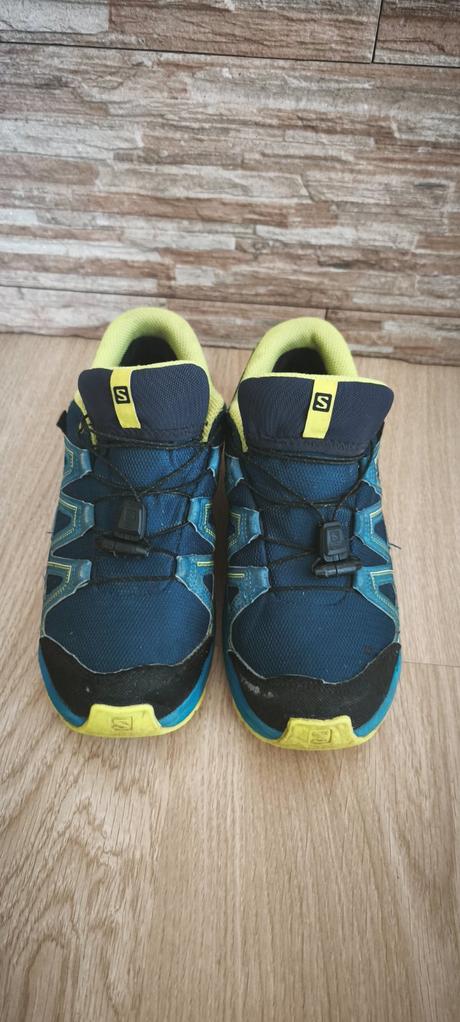 Gora-tex, salomon,38