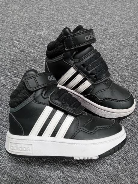 Botasky adidas, adidas,23