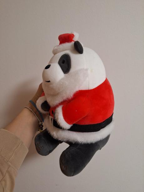 Christmas panda, 