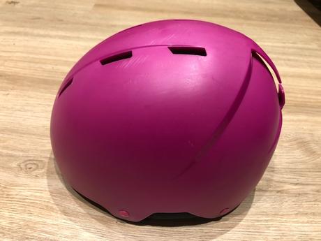 Dievčenská lyžiarska prilba wedze 53-56, 