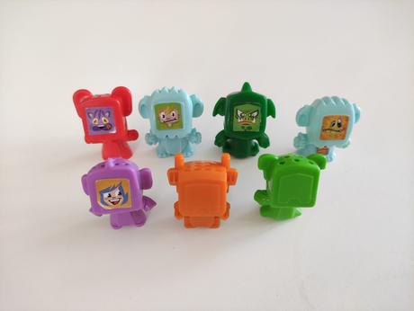 Vrtulky a tabulky z kinder, 