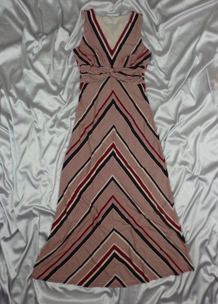 Luxusné úpletové šaty, 38