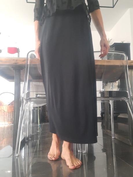 Male čierne spoločenské šaty, h&m,38