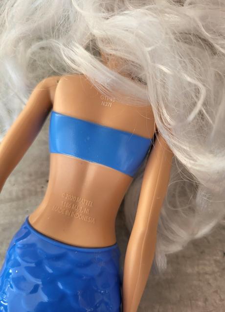 Barbie color reveal mermaid, 