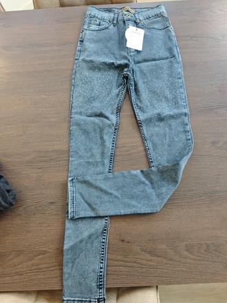 Rifle s kamienkami, 34