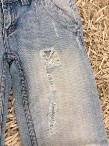 Diesel roztrhané rifle top stav, diesel,xs