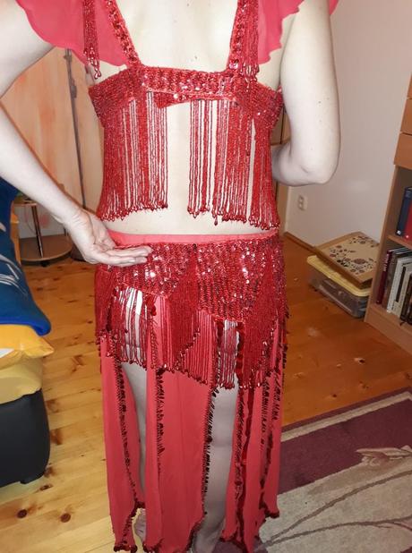 Kostým na brušný tanec, 