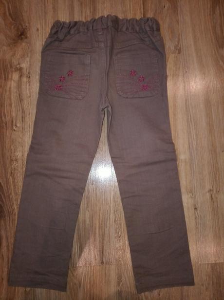 Balík nohavíc, 104–116