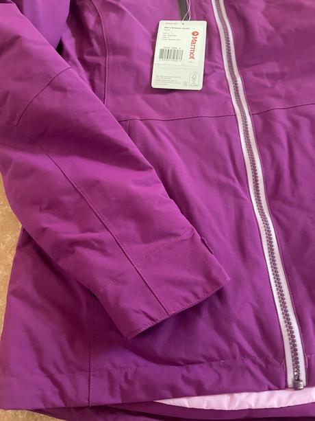 Predám novú dámsku zimnú bundu marmot dropw, s