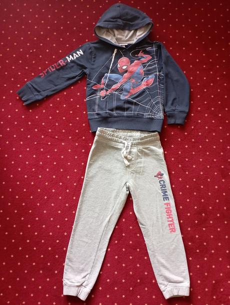 Spiderman tepláková súprava, 110