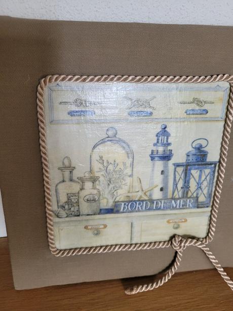 Dekorácia do bytu servítková technika, 