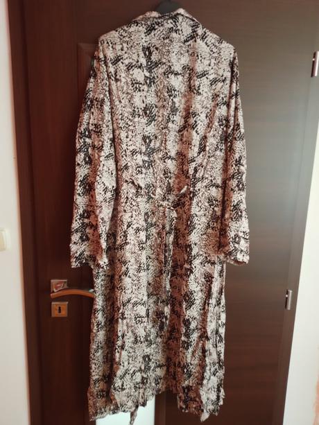 Košeľové šaty, 48