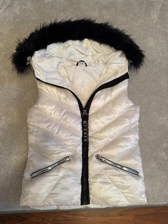 Bunda bez rukavov, 36