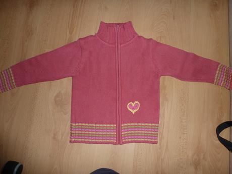 Dievčenský sveter, 116