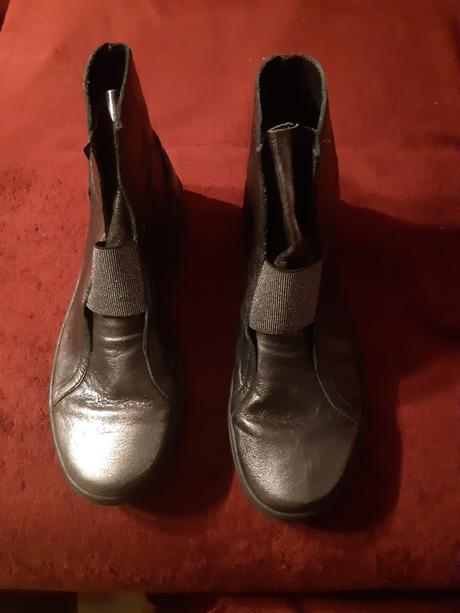 Členkové čižmy, 38