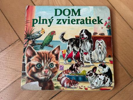 Sada 3 ks tvrdých knižiek,