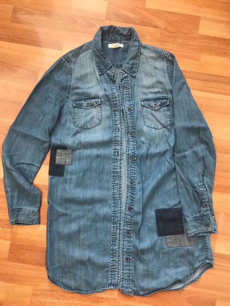 Predĺžená riflova košeľa, s