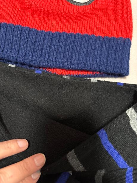 Čiapka a šál, disney,110