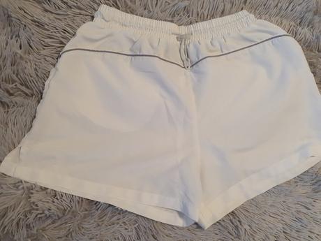 Biele šortky veľ. m, m