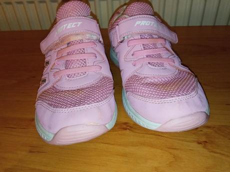 Púdrovo ružové tenisky, graceland,35