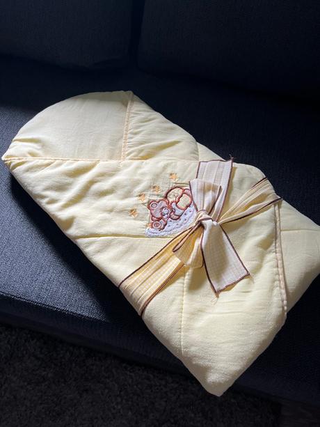 Žltá zavinovačka,