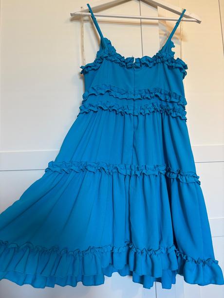 Krásne letné šaty, s