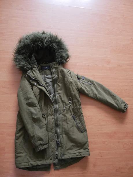 Predľžená zimná vetrovka s kapucňou, vero moda,xs