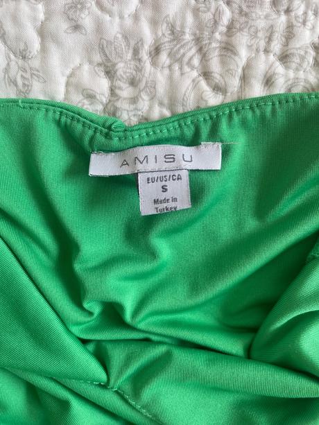 Zelený top, amisu,s