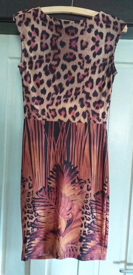 Elastické letné šaty, 34