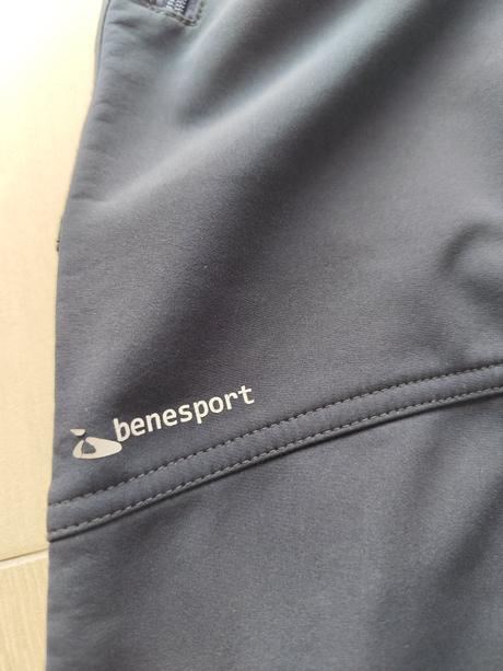 Predám detské oteplené softshellové nohavice, 