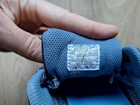 Turistická obuv, 37