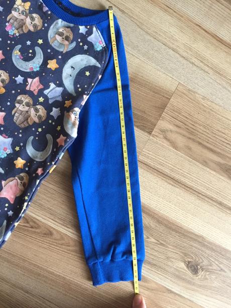 Mikinosaty s lenochmi, 104