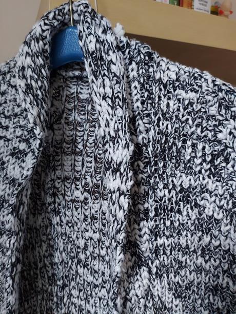 Teplý pletený štrikovaný strakatý sveter kardigan, amisu,xs