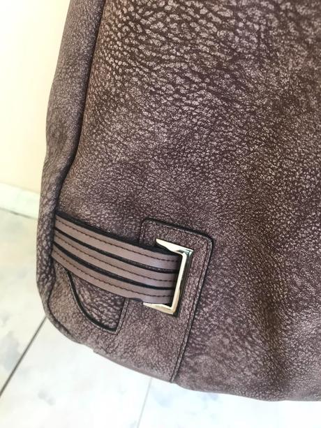 Veľká kabela na plece, 