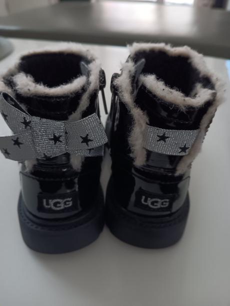 Cizmicky ugg, ugg,25
