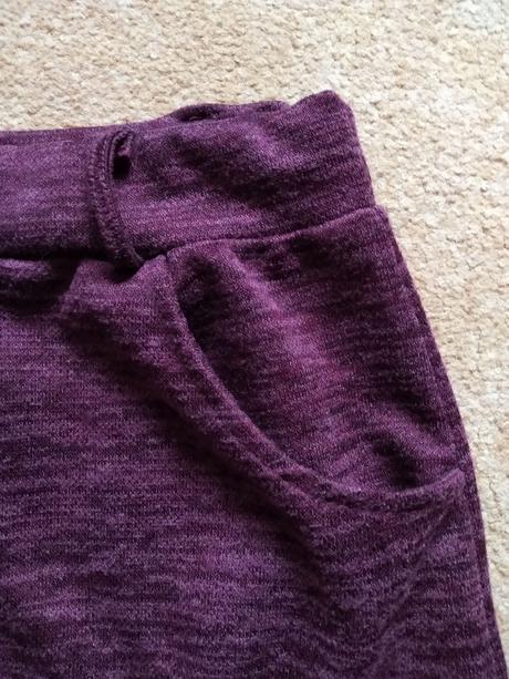 Bordová elastická sukňa (inz.č.100), 36