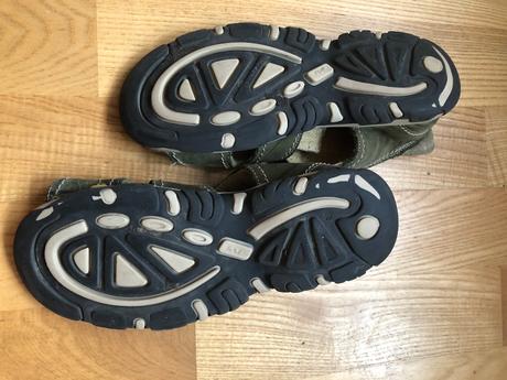 Sandálky essi, essi,33