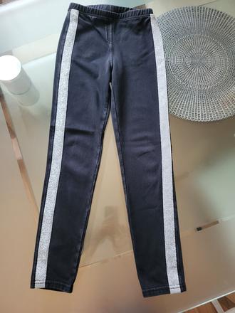 Džegíny, calzedonia,128