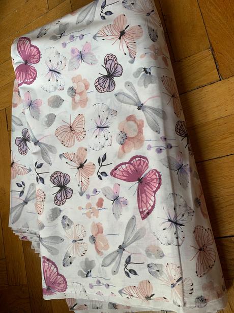 Látka na obliečky- motýle, 