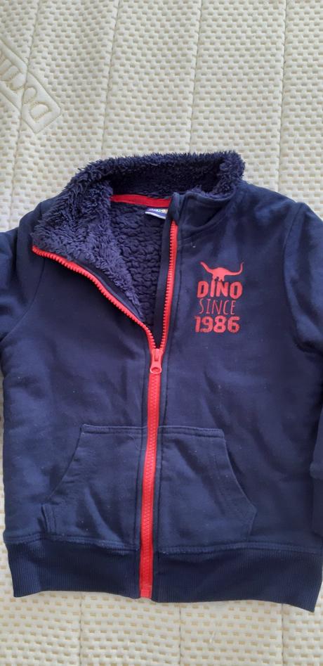 Teplé mikiny, lupilu,98