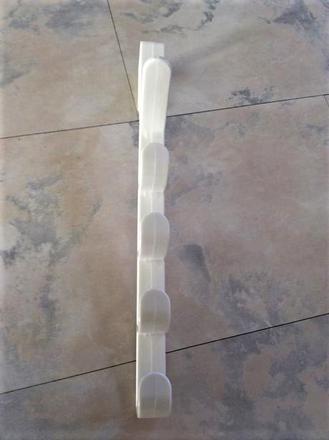 Vešiak na dvere/ do skrine,