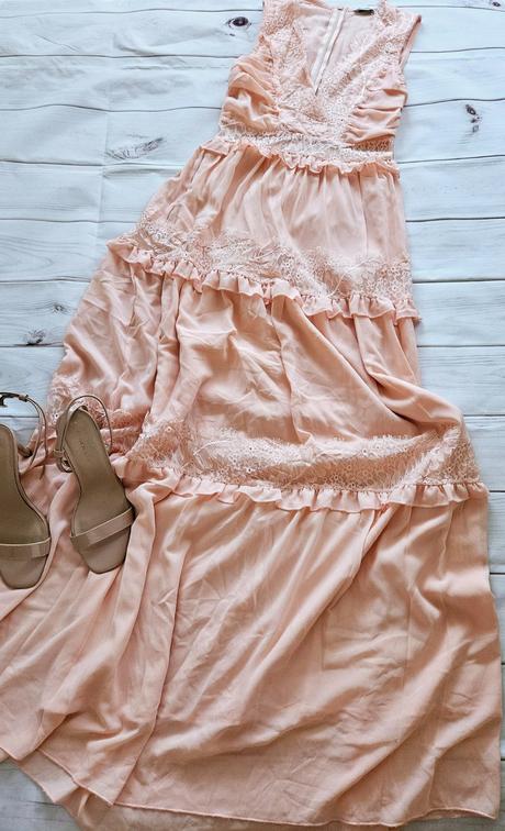 Krásne lahulinké šaty, s