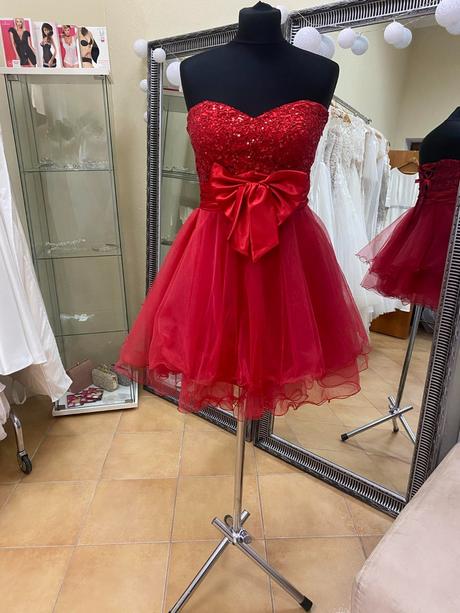 Krátke spoločenské šaty s/m, m / s