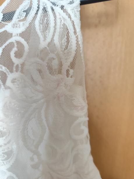 Šaty na 1. sv. prijímanie, 134