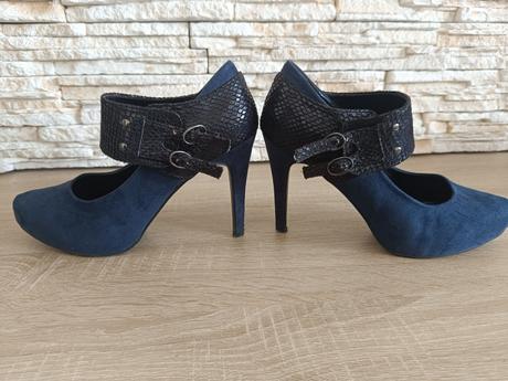 Extravagantné lodičky, 39