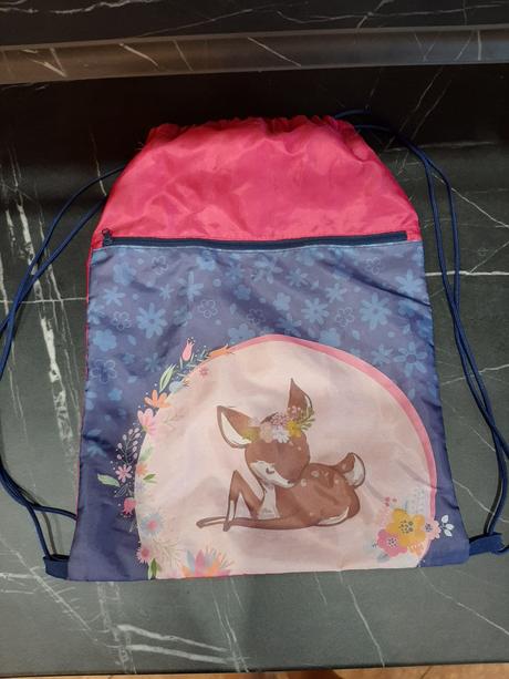 Školská taška+ vrecúško na úbor, 