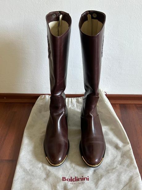 Hnedé celokožené čižmy zn.baldinini made in italy, baldinini,39