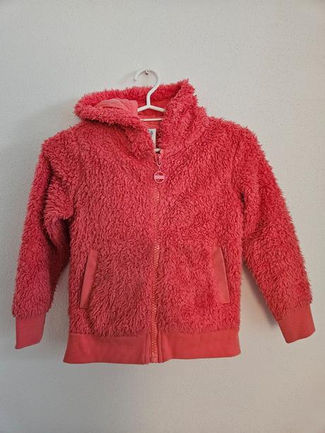 Hrejivá mikina - chlpatka 122/128, c&a,122